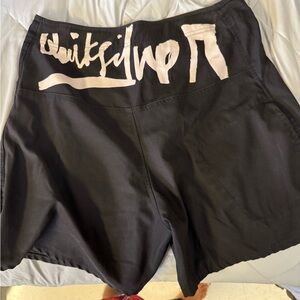 Phat bundle just send me offer and description of short